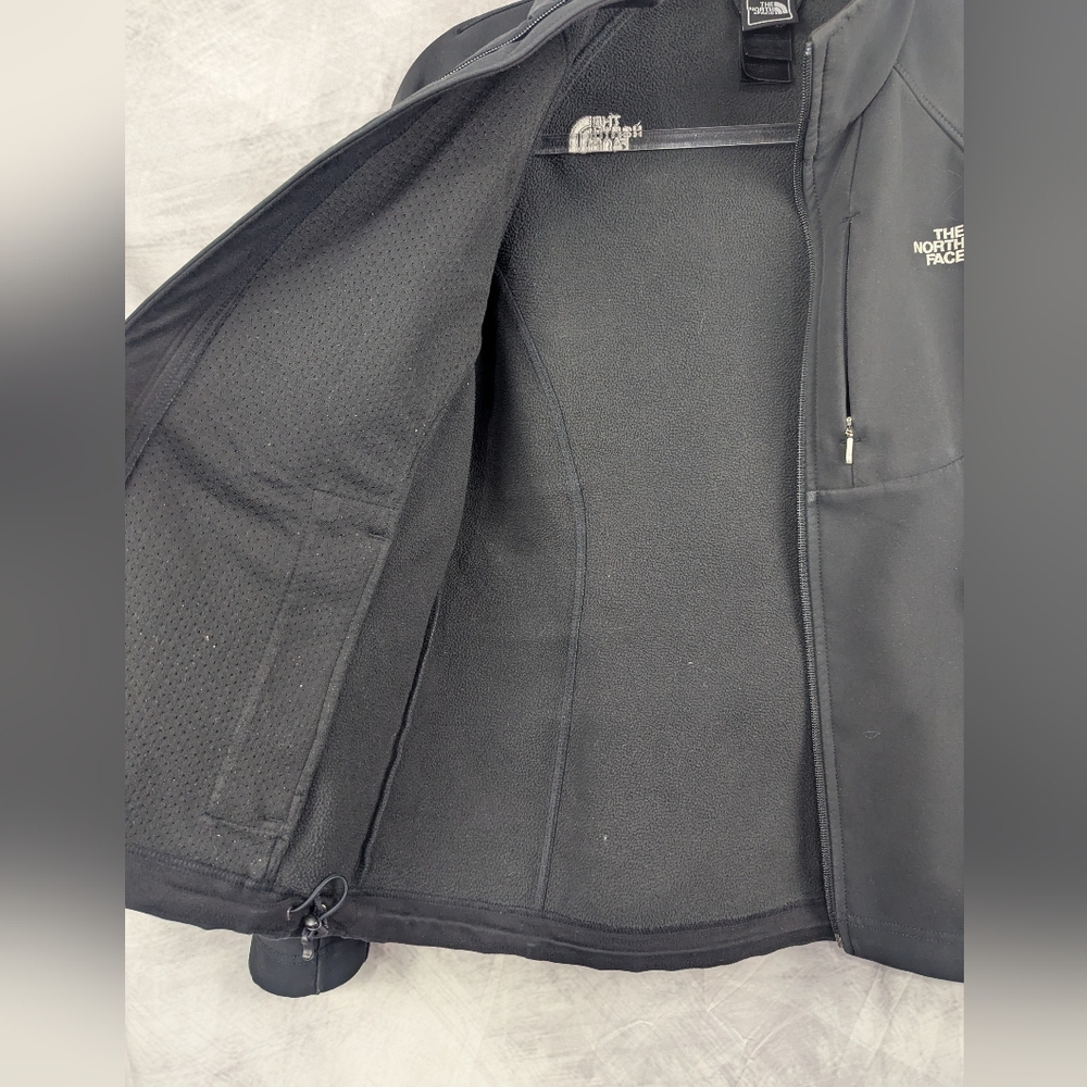 The North Face Medium Softshell Jacket Black - image 3